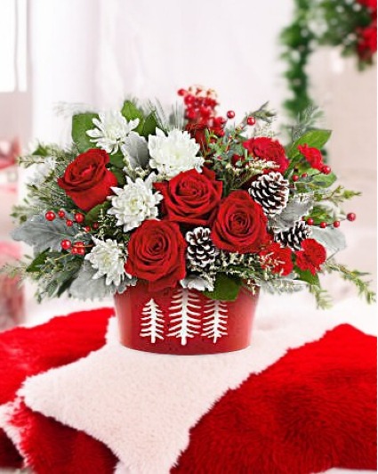 Snowy Pines Centerpiece Christmas