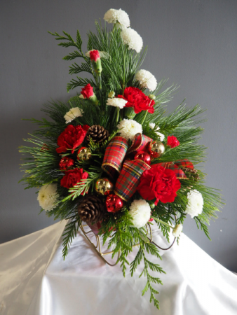 Snowy Sleigh Ride Flower Arrangement