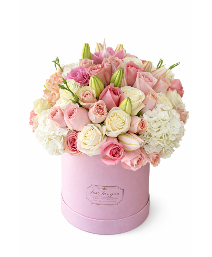 Soft Blush Luxury Bloom Box Mother’s Day
