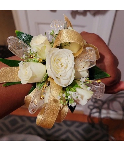 Soft Gold Corsage 