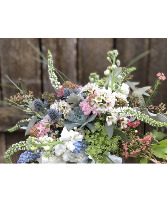 Soft & Natural Wildflower Bouquet 