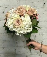 Soft Neutral Wedding Bouquet