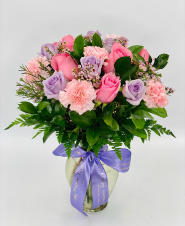 Pink Roses. Arrangement