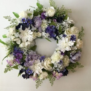 Soft Purple Wreath in Oakville, ON | ANN'S FLOWER BOUTIQUE-Wedding & Event Florist Soft Purple Wreath in Oakville, ON | ANN'S FLOWER BOUTIQUE-Wedding & Event Florist