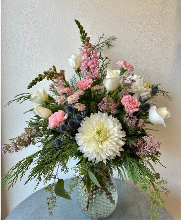 Soft & Sweet  in La Grande, OR | FITZGERALD FLOWERS