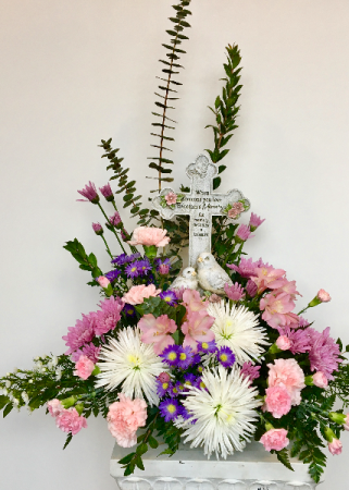 treasured Memories Gift in flowers