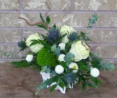 SOMETHING BEACHY Arrangement