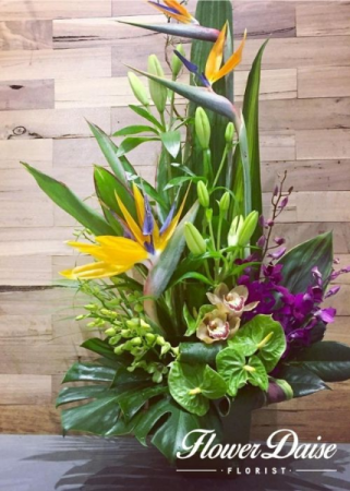 Sonia Ceramic Arrangement