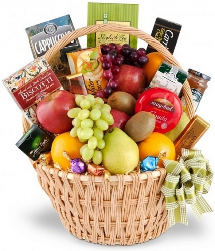 SOPHISTICATED GOURMET & FRUIT BASKET