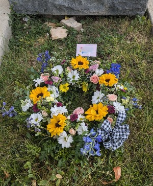 Southern Garden Remembrance Wreath 