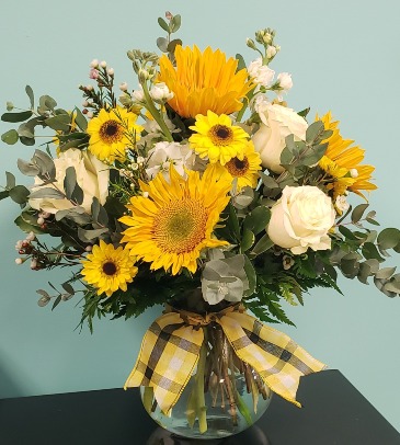 Southern Sunshine Vased Arrangement in Auburn, AL | AUBURN FLOWERS & GIFTS