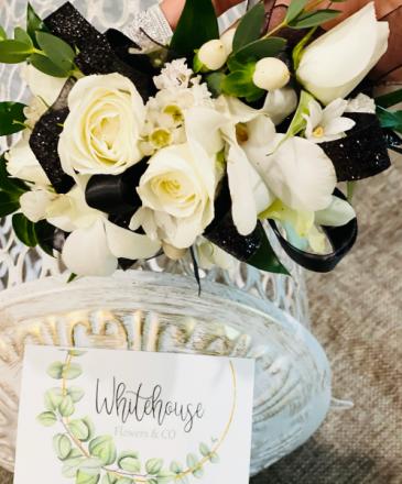 Sparkle and Shine Wrist corsage in Whitehouse, TX | Whitehouse Flowers