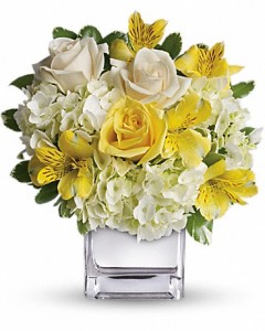Sparkling Array of Sunny Favorites in Ventura, CA | Mom And Pop Flower Shop Sparkling Array of Sunny Favorites in Ventura, CA | Mom And Pop Flower Shop