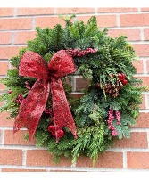 Sparkling Winterberry Live Wreath 18"