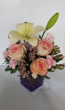 Special Delivery Cube vase