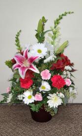Special Valentine Fresh Flower Arrangement (Local Delivery Area Only)