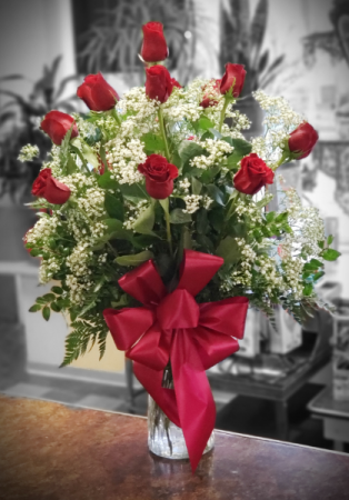 Spectacular Dozen Red Rose Arrangement in Portland, OR - Kern Park ...