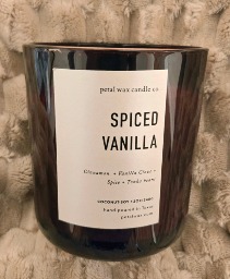 Spiced Vanilla 12oz candle $24.00 