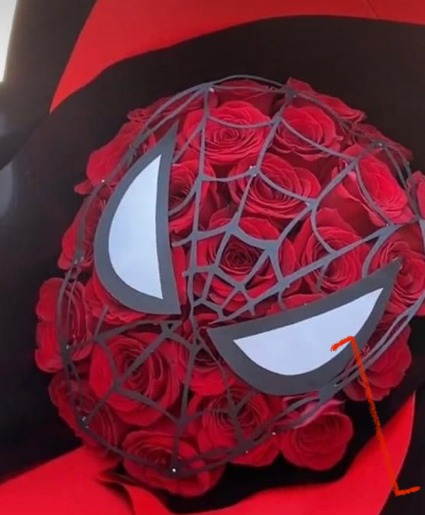 SPIDERMAN FACE BOUQUET  CHARACTER BOUQUET 