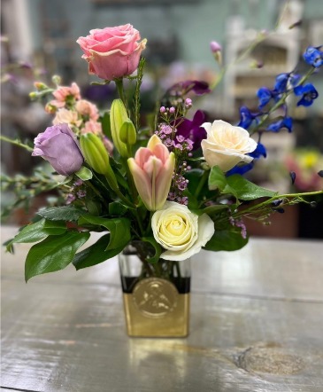 Spiritual Keepsake Vase  in Eunice, LA | PETALS & POTS, LLC