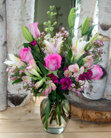 Splendid Surprise vase arrangement