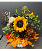 Spooky Halloween Arrangements - Only a few left! 
