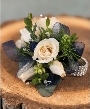 Spray Rose  Prom/Wedding Corsage