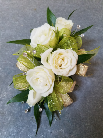 rose wrist corsage