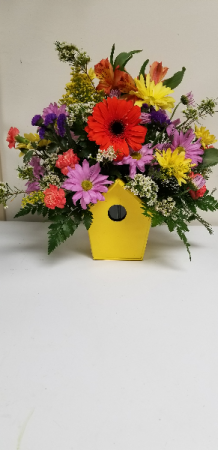spring birdhouse