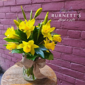 Spring Daffodil Vase Arrangement