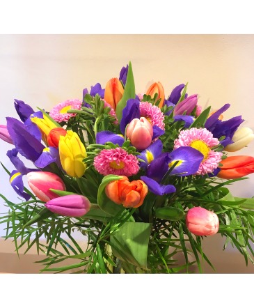 Spring Flowers Bouquet  in Northfield, VT | Trombly's Flowers and Gifts