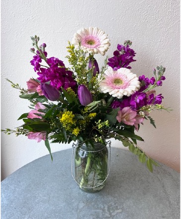 Spring Mason Jar  in La Grande, OR | FITZGERALD FLOWERS