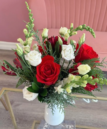 Seasonal Rosie  Vase Arrangement  in Trenton, ON | Designs by Alexis Rose