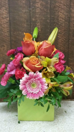 Spring surprise Centerpiece