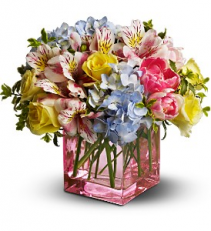 Spring Sweetness floral arrangement