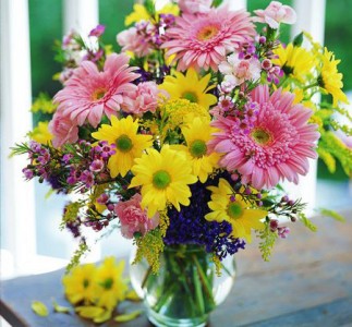 Seasonal Vase of Flowers Designer's Choice