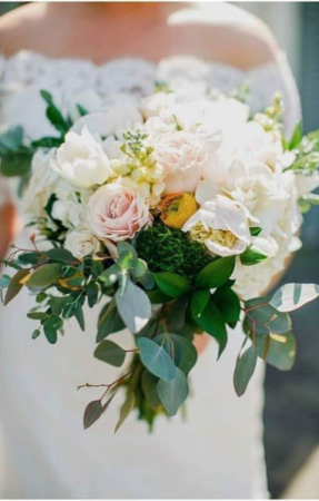 Spring fragrance bridal bouquet wedding flowers in Knoxville, TN | ALWAYS IN BLOOM LLC