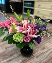 Springtime Stunner vase arrangement
