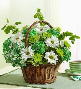 St. Patrick's Day Flower Basket EF84