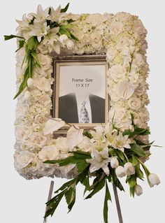 STANDING PICTURE FRAME SPRAY/MEMORIAL MEMORIAL PC ON A 5'-6
