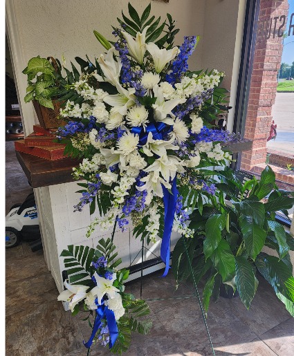Standing Spray funeral