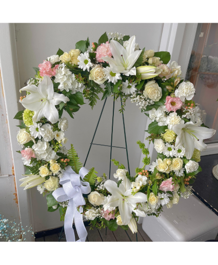 Standing Wreath - Pastels 22