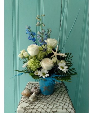 SEASHELL TIN FLOWER ARRANGEMENT