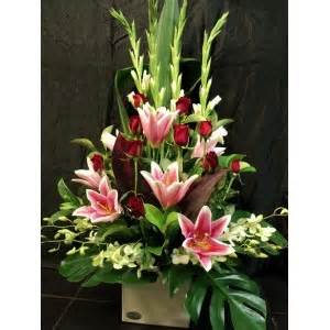 STARGAZERS AND ROSES SYMPATHY ARRANGEMENT in Edison, NJ - E&E FLOWERS