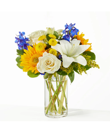 Stargazing V5600 Bouquet in Fort Worth, TX | DARLA'S FLORIST Stargazing V5600 Bouquet in Fort Worth, TX | DARLA'S FLORIST