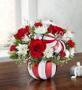 Starlight Starbright Ornament™ centerpiece arrangement