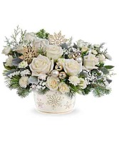 Starry Snowflakes Bqt Floral Centerpiece