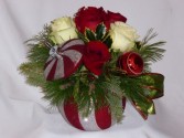 STARS OF CHRISTMAS - CHRISTMAS FLOWERS KEEPSAKE. Christmas Flowers from AMAPOLA BLOSSOMS. Christmas Centerpiece Flowers, Christmas Flowers Arrangements Prince George BC