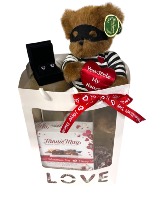Steal Her Heart Gift Set  