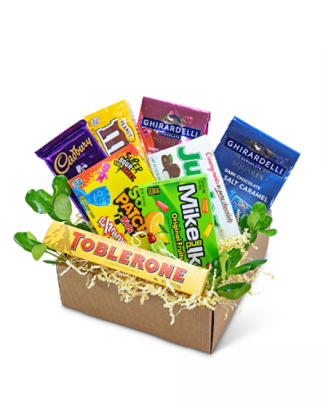 Stole the Show Basket Gift Basket in Nevada, IA | Flower Bed Stole the Show Basket Gift Basket in Nevada, IA | Flower Bed